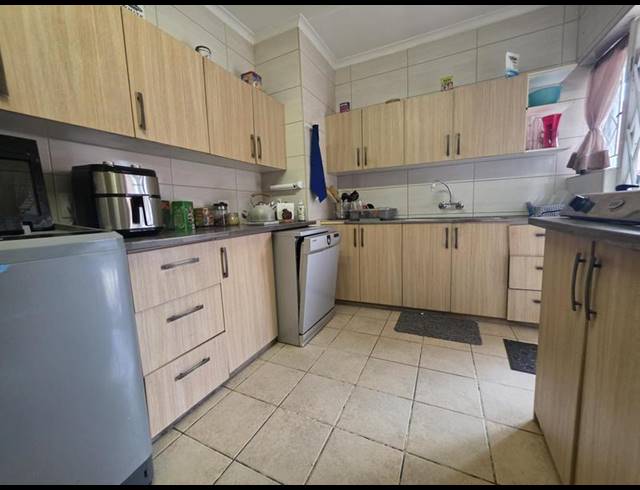 3 BEDROOM HOUSE FOR SALE IN BRACKENDOWNS